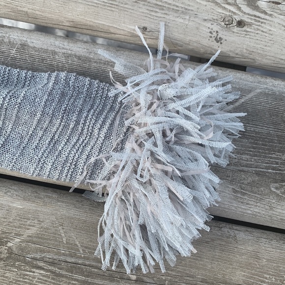 NIC and ZOE
Run Around Fringe-Trim Sweater - Picture 6 of 9